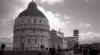 Pisa_Black&White1.jpg (27550 bytes)